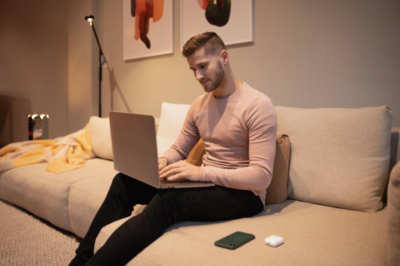 Professional training environment for financial modeling